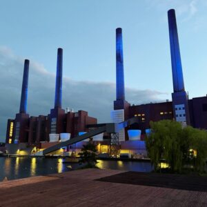 VW Werk bei Nacht